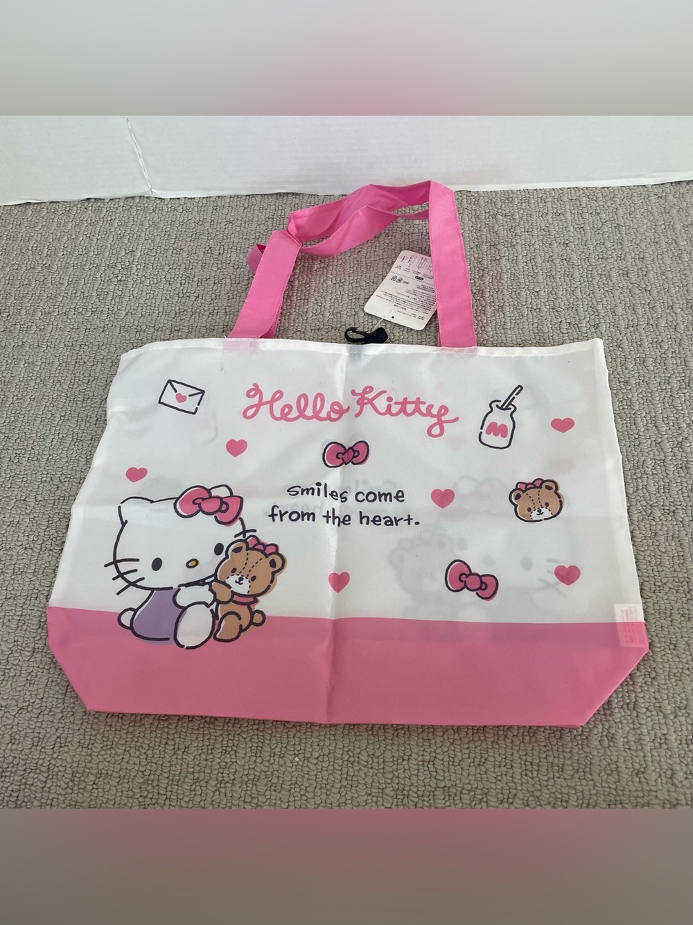 New hello kitty eco tote - Picture 3 of 6